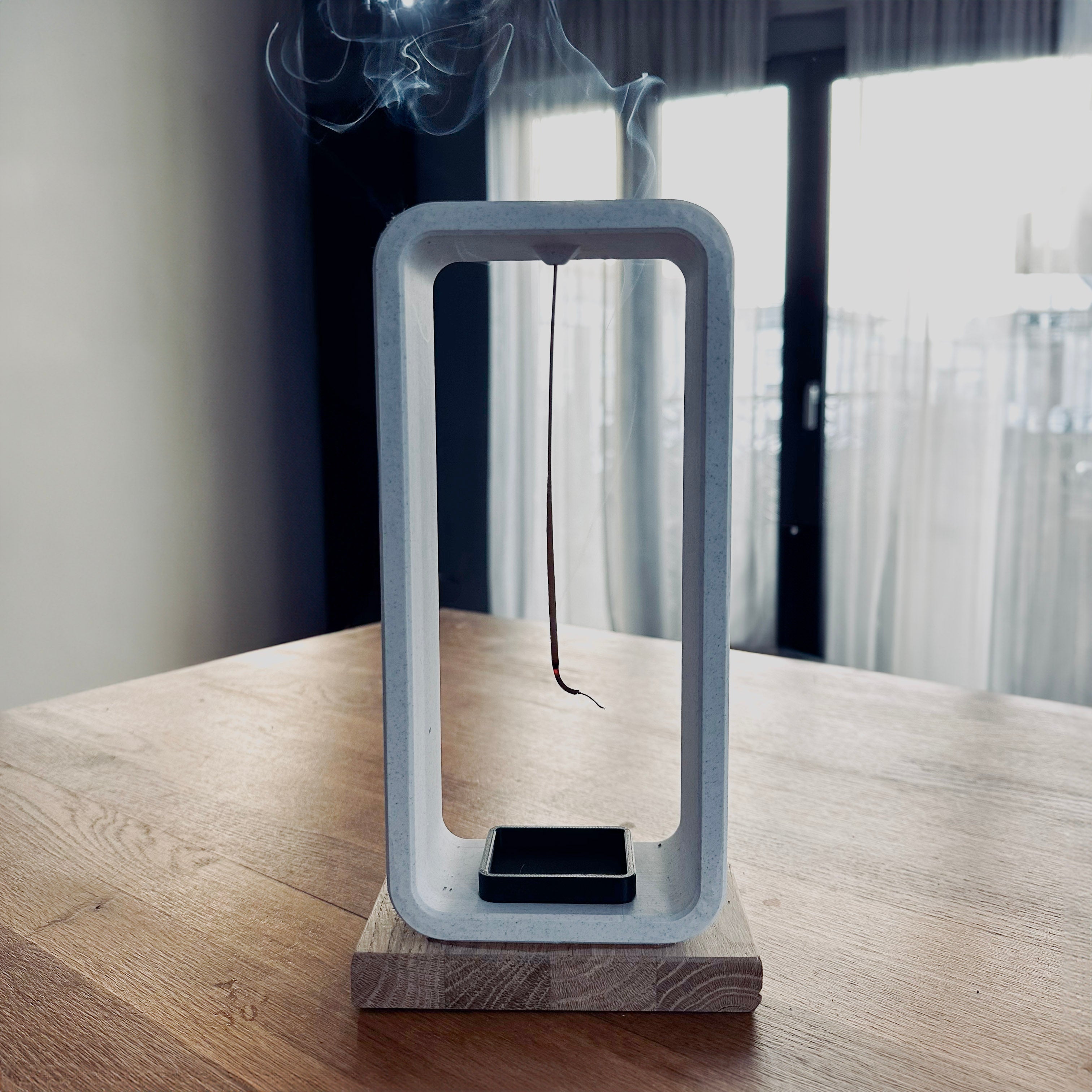 Поставка за ароматни пръчки